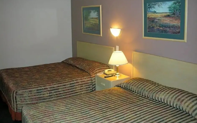 Cache Creek Inn
