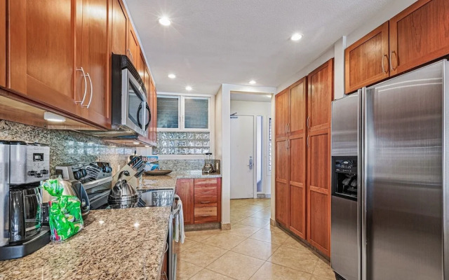Sands Of Kahana 282 2 Bedroom Condo by RedAwning
