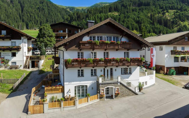 Apartments Gannerhof