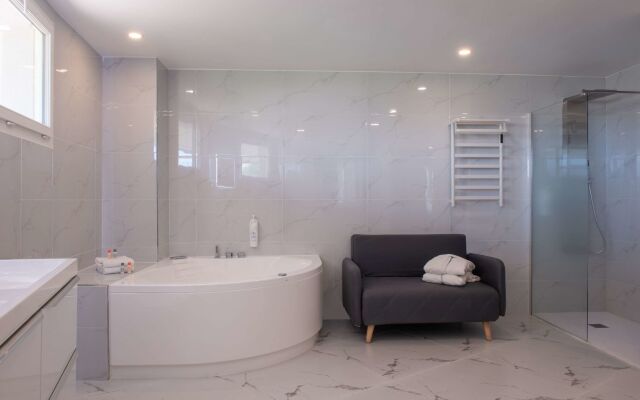 Golden Tulip Dieppe