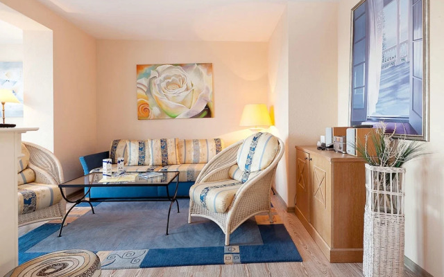 Villa Frigga & Villa Freia