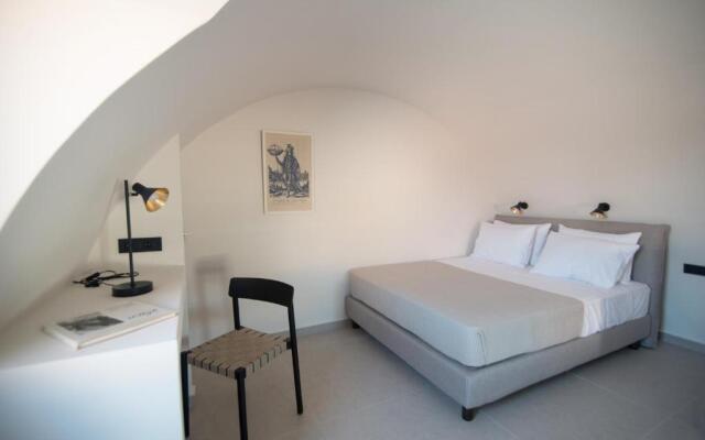 Terra Nera Suites Santorini