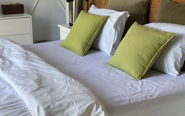 Зелёный колобок