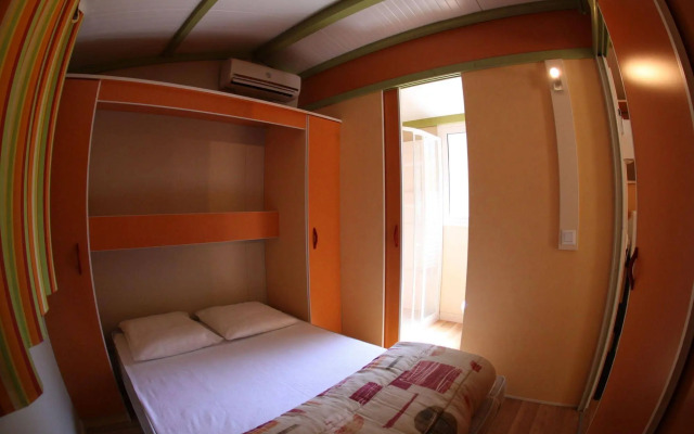 Camping La Pinède
