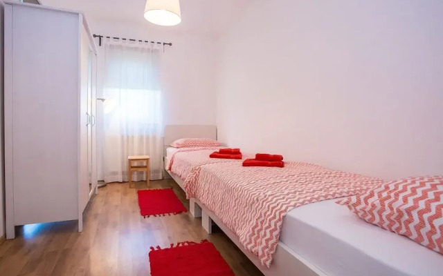 Exquisite Apartment With Private Terrace in Porec