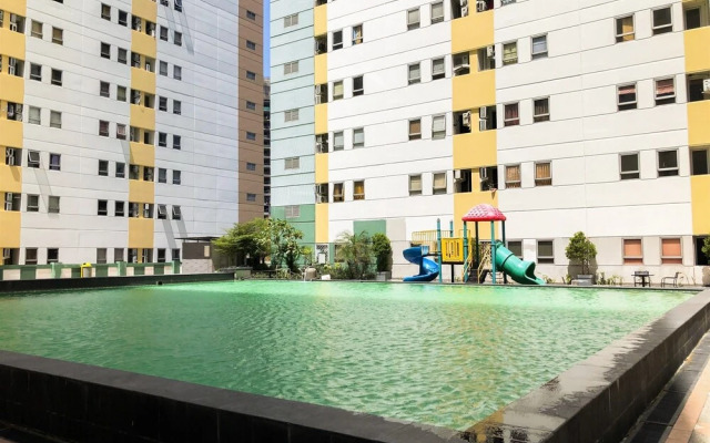 Minimalist 2Br Apartment At Puncak Permai