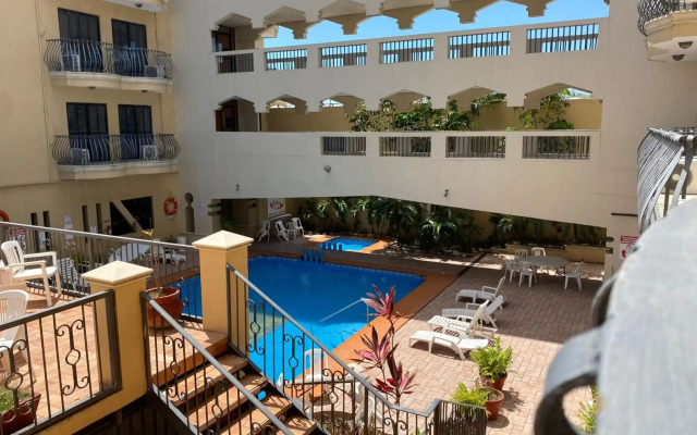 Grand Royal Tampico