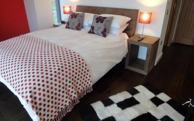 Hillstone Lodge