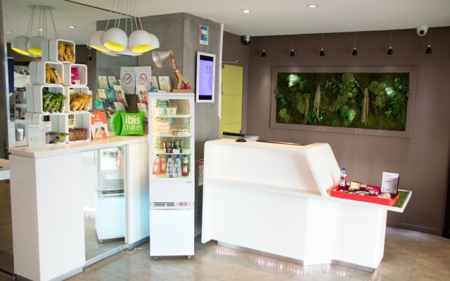 ibis Styles Paris Tolbiac Bibliotheque