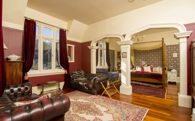 Boutique Hotel Warwick House