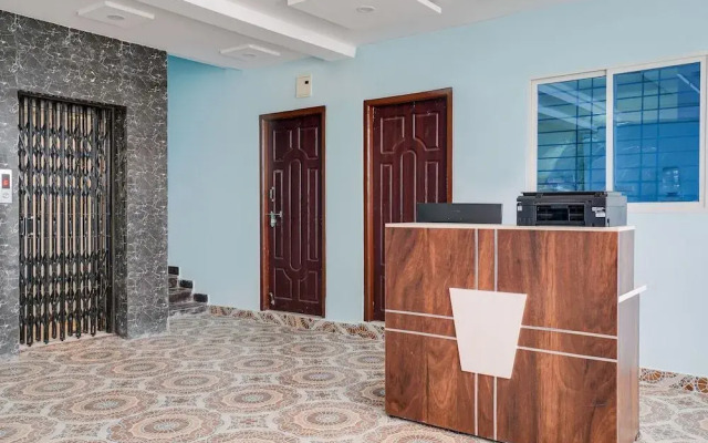 Moon Light Hospitality by OYO Rooms