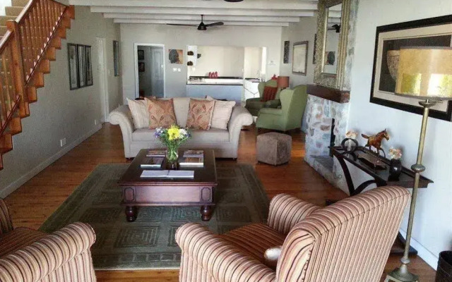Nautilus Cottage Guest House
