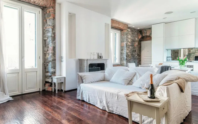 Stunning Central Como apt by JOIVY