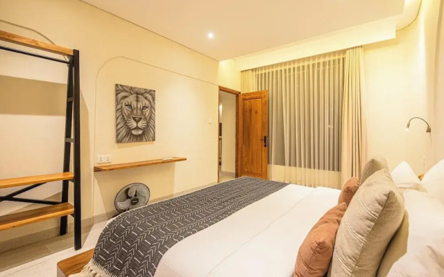 Elegant 4BR Seminyak Villa 10 min From Center