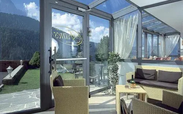 Hotel Fanes