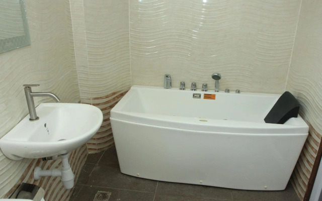 Veer Hotel