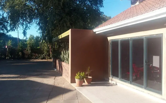 River-Ridge Guest House