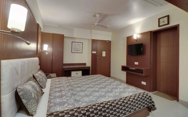 Centra Hotel – Guest Rooms – Ahmedabad