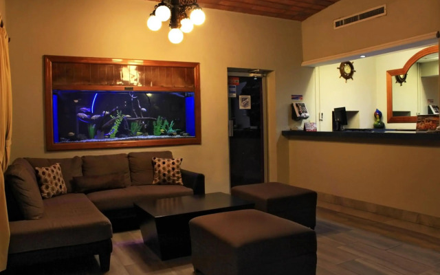 Hotel La Siesta Malecón