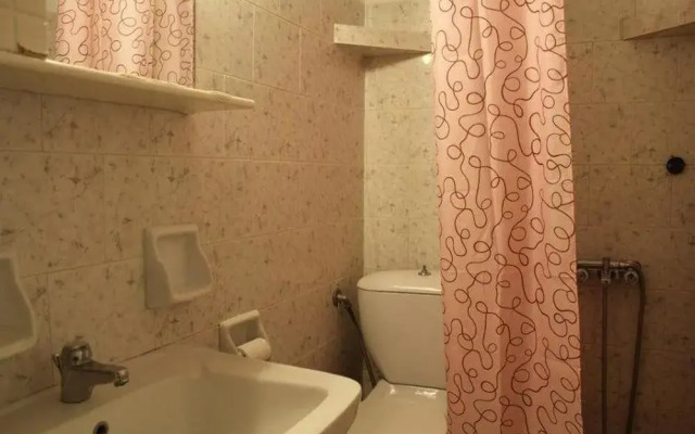 Country House Apartments