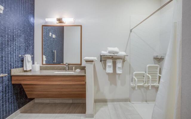 Fairfield Inn & Suites by Marriott Whitewater