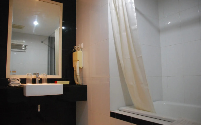 Royal Jelita Hotel