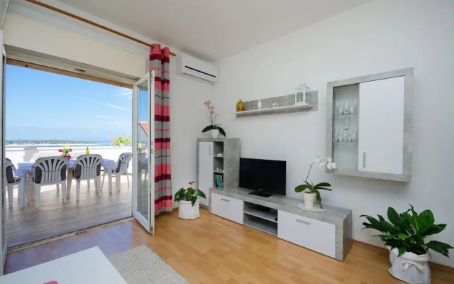 Apartment Milja