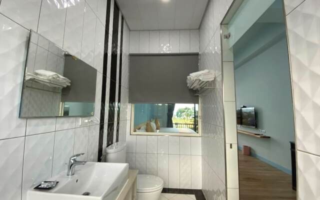 Manlu Homestay