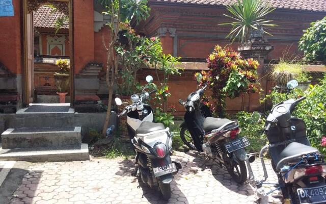 Puri Asri Bungalow