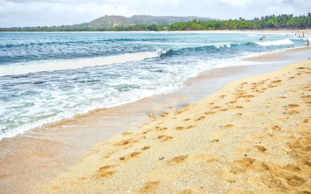 Pagudpud Rinnovati Beach Resort