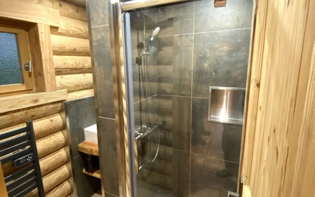 L'ours Blanc Chalet en Rondins