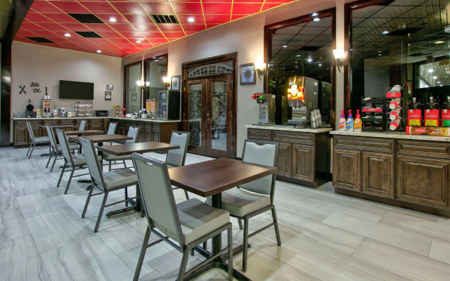 Ramada by Wyndham Diamondhead I-10/Gulfport