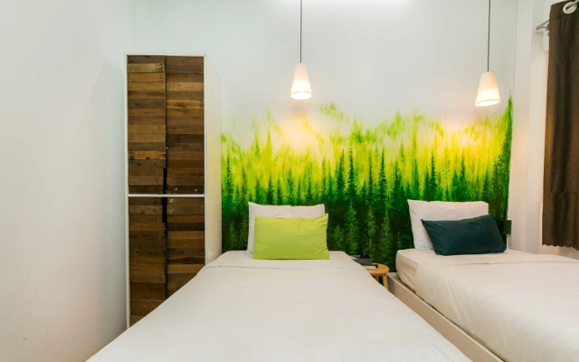 SPOT ON 659 Sweet Home 1421