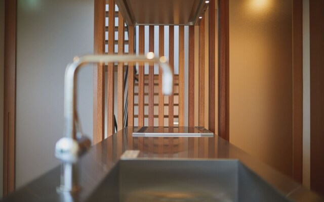 E-horizon Resort Premium SESOKO C