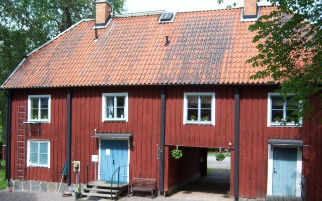 Vandrarhemmet Mangelgården - Hostel