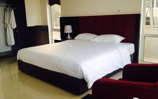 Hoanh Son Hotel