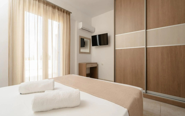 Evripus Suites Hotel