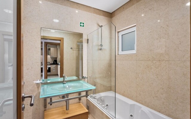 Immaculate 1-bed Beach Apartment in Albufeira