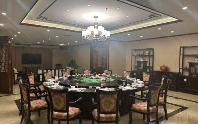 Changsheng International Hotel