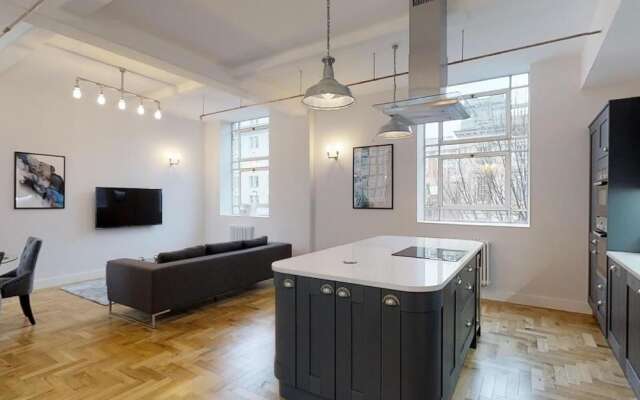 Ultra Luxurious 2 Bedroom