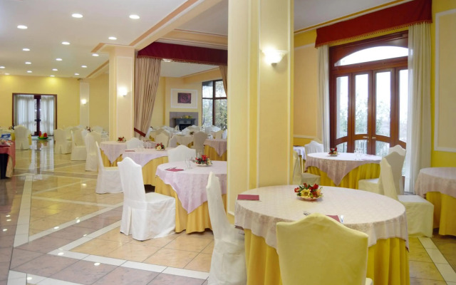 Royal Hotel Montevergine