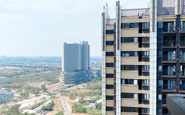 Modern Look Studio At Meikarta Apartment