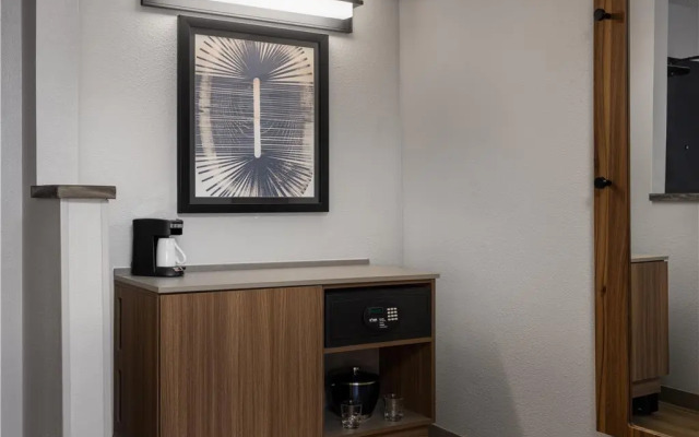 Hyatt Place Orlando Airport