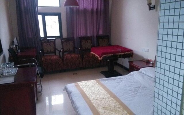 Shuntai Business Inn