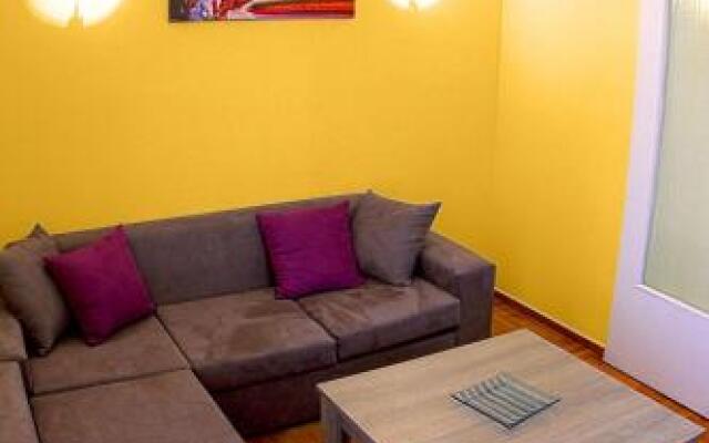 Life Houses Sweet Apartment