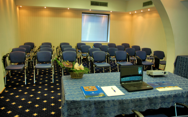 Blue Star Hotel