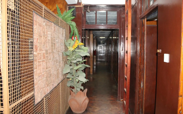 Oakwood Hotel
