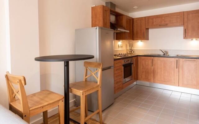 Cosy & Convenient Flat Near Victoria Station & Man Arena!