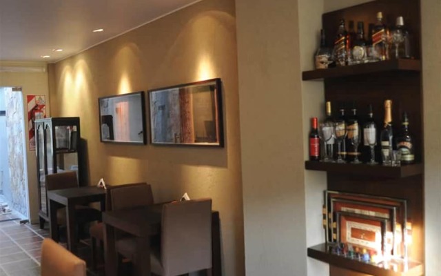 Tayka Hotel