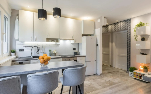 Artistic chill art apartment 2+2.Centar of Split.